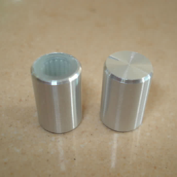 Poly-Aluminum Snap-in Rotary Knob - OD: 10mm / H: 15 - 13mm